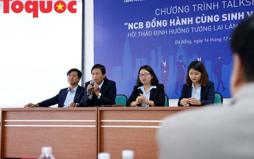 Doanh nghiệp trực tiếp đến trường tuyển chọn sinh viên thực tập và làm việc