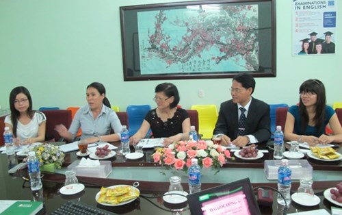 Hợp tác với văn phòng kinh tế và văn hóa Đài Bắc